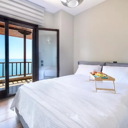 Iconic Prive Beachfront *