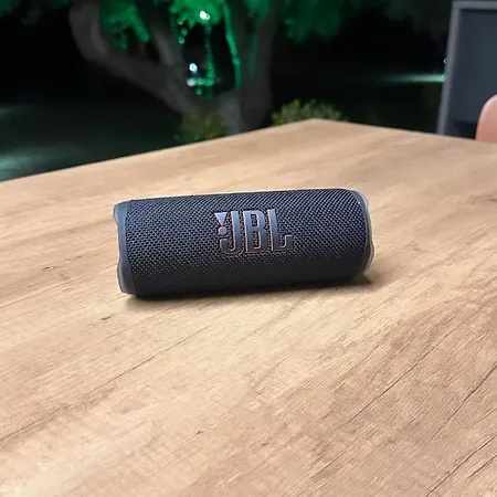 Iconic Prive Beachfront * Мола-Калива